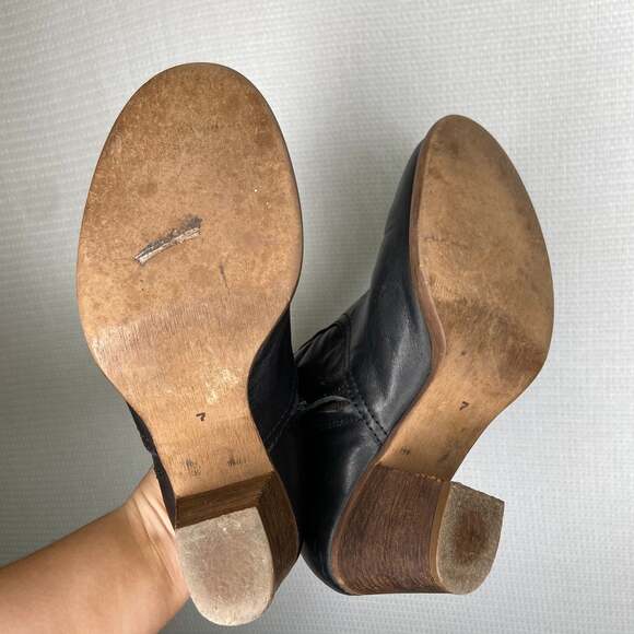Madewell 1937 Footwear | Black Leather Heeled Booties 7 - Picture 4 of 7